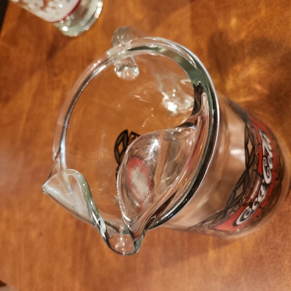 Coca-Cola Glass Pitcher with Red and Black Design - Picture 4 of 5